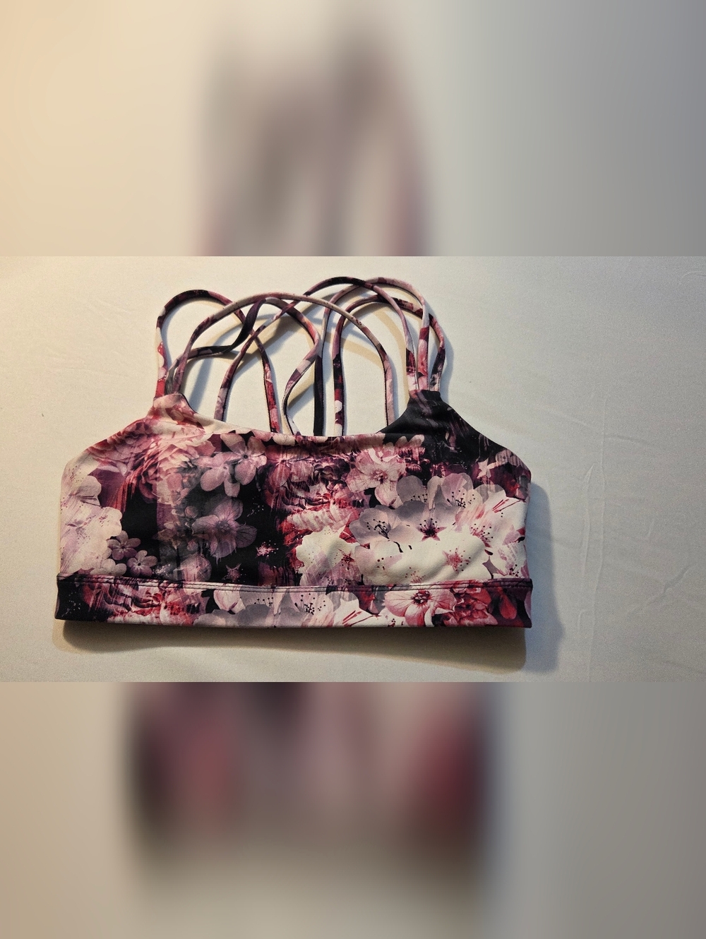 GAP Fit Floral Strappy Sports Bra in Pink & Black EUC Size S